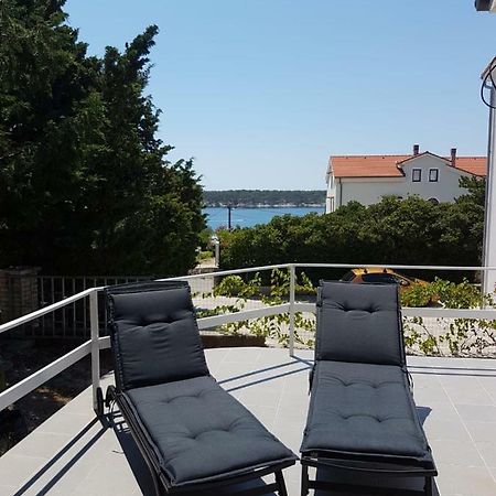 Calm House Opera Villa Banjol Exterior photo